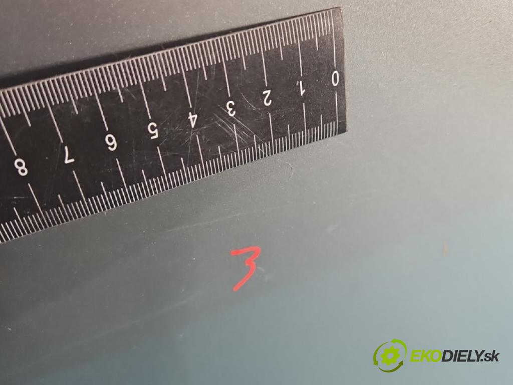 Hyundai Ix35 1.7 crdi 116 HP manual 85 kW 1685 cm3 5- dvere zadné pravé  (Kľučka dverí ostatné)