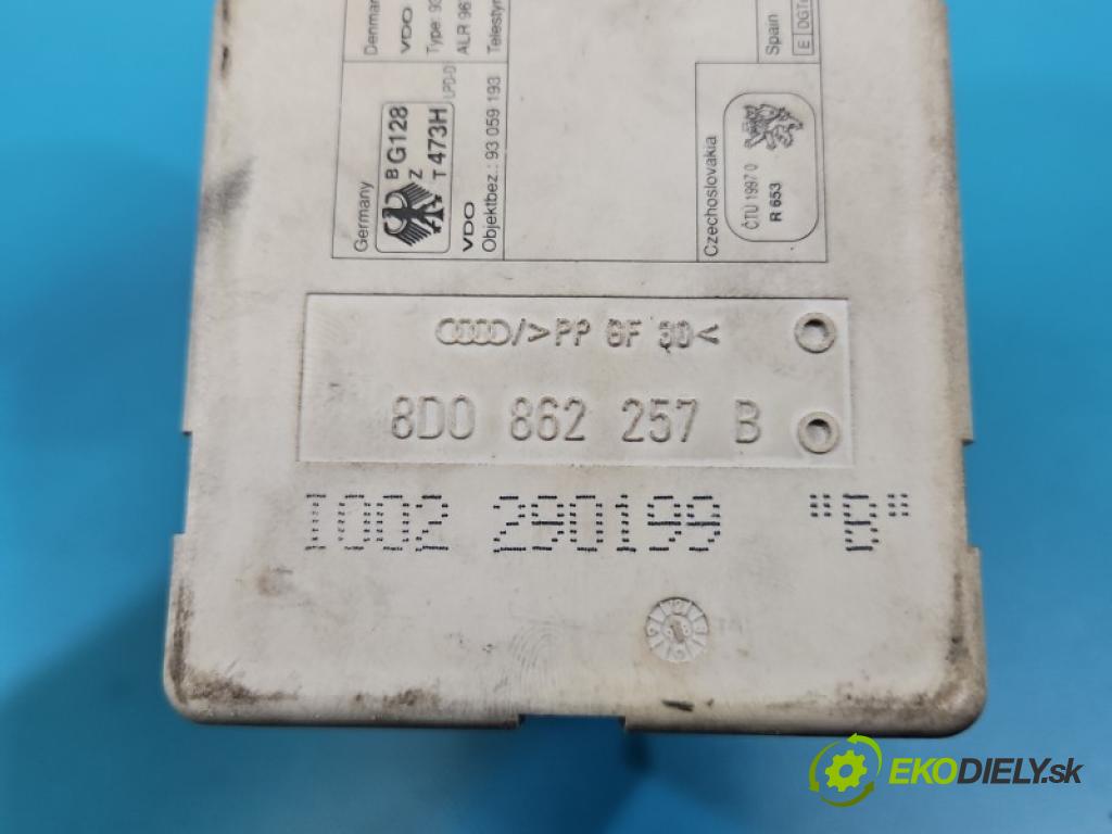 Audi A4 B5 1994-2001 1.9 tdi 110 hp manual 81 kW 1896 cm3 5- Centrálni: zámek: 8D0862257B