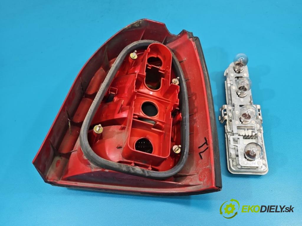 Audi A4 B5 1994-2001 1.9 tdi 110 HP manual 81 kW 1896 cm3 5- svetlo / reflektor zadné ľavé blatník 8D9945095D