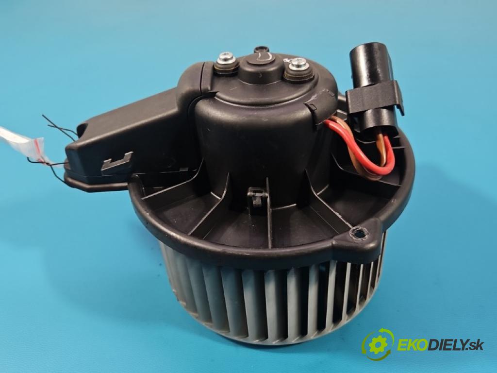 Audi A6 C5 1997-2004 2.4 V6 170 hp automatic 125 kW 2393 cm3 4- ventilátor vzduchu 0130111202