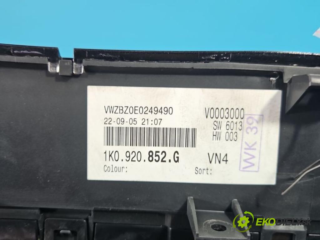 Vw Golf plus 1.4 16V 75 hp manual 55 kW 1390 cm3 5- Přístrojová deska 1K0920852G (Přístrojová deska)