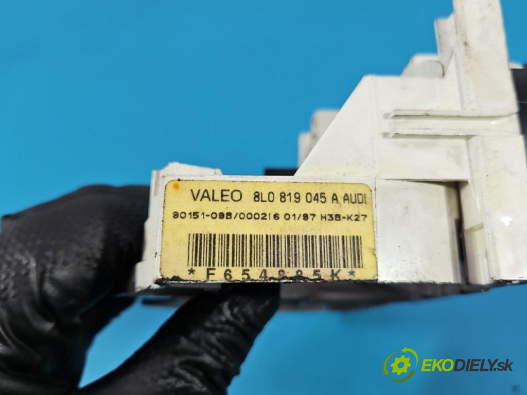 Audi A3 8L 1996-2003 1.8 20V 125 hp manual 92 kW 1781 cm3 3- palubní deska panel topení 8L0819045A