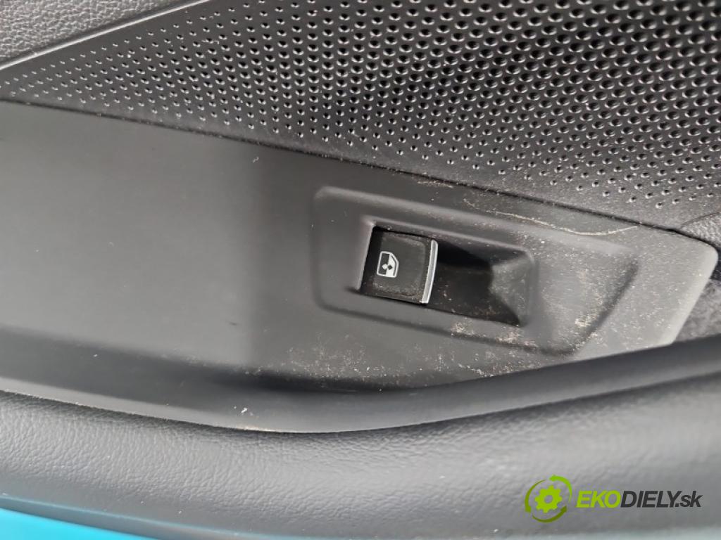 Vw Passat B9 2023- 1.5 TSI 150 hp automatic 110 kW 1498 cm3 5- Tapacír: dveře zadní levé 3J0867211A