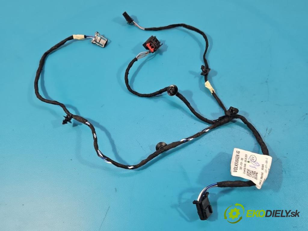 Vw Passat B9 2023- 1.5 TSI 150 hp automatic 110 kW 1498 cm3 5- Balíček: dveře zadní vlevo 3J0971689C