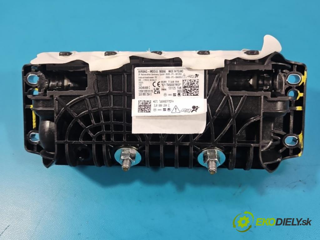 Vw Passat B9 2023- 1.5 TSI 150 HP automatic 110 kW 1498 cm3 5- airbag vzduch: spolujezdce: 3J0880204E (Airbag)