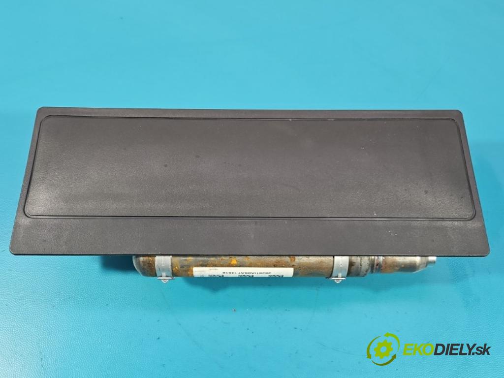 Vw Passat B9 2023- 1.5 TSI 150 HP automatic 110 kW 1498 cm3 5- airbag vzduch: 3J1880841D