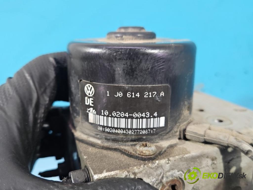 Audi A3 8L 1996-2003 1.8 20V 125 HP manual 92 kW 1781 cm3 3- čerpadlo abs 1J0907379A (Pumpa ABS)