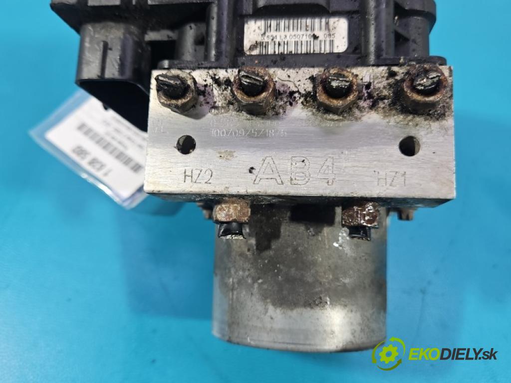 Opel Corsa D 2006-2014 1.4 16V 101 HP manual 74 kW 1389 cm3 5- čerpadlo abs 0265251190 (Pumpa ABS)