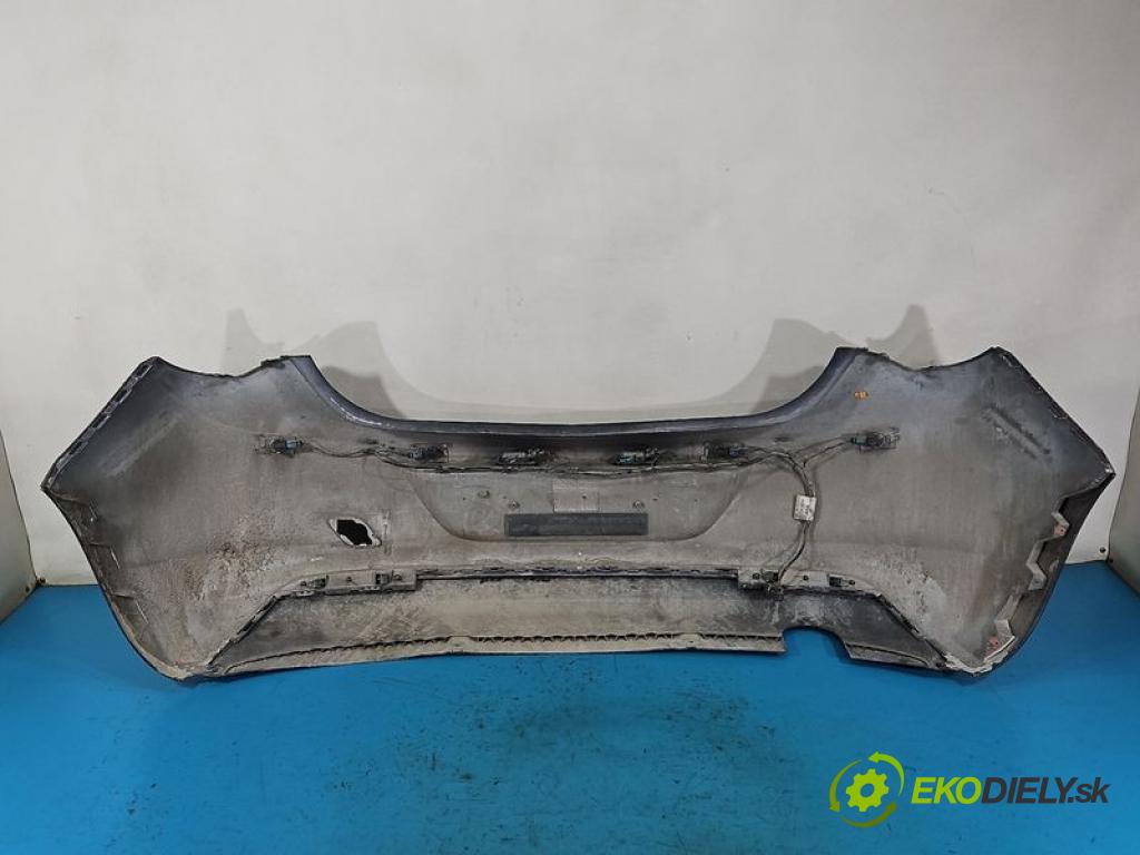 Opel Astra IV 2009-2015 1.3 cdti 95 HP manual 70 kW 1248 cm3 5- nárazník zadné  (Kľučka dverí ostatné)