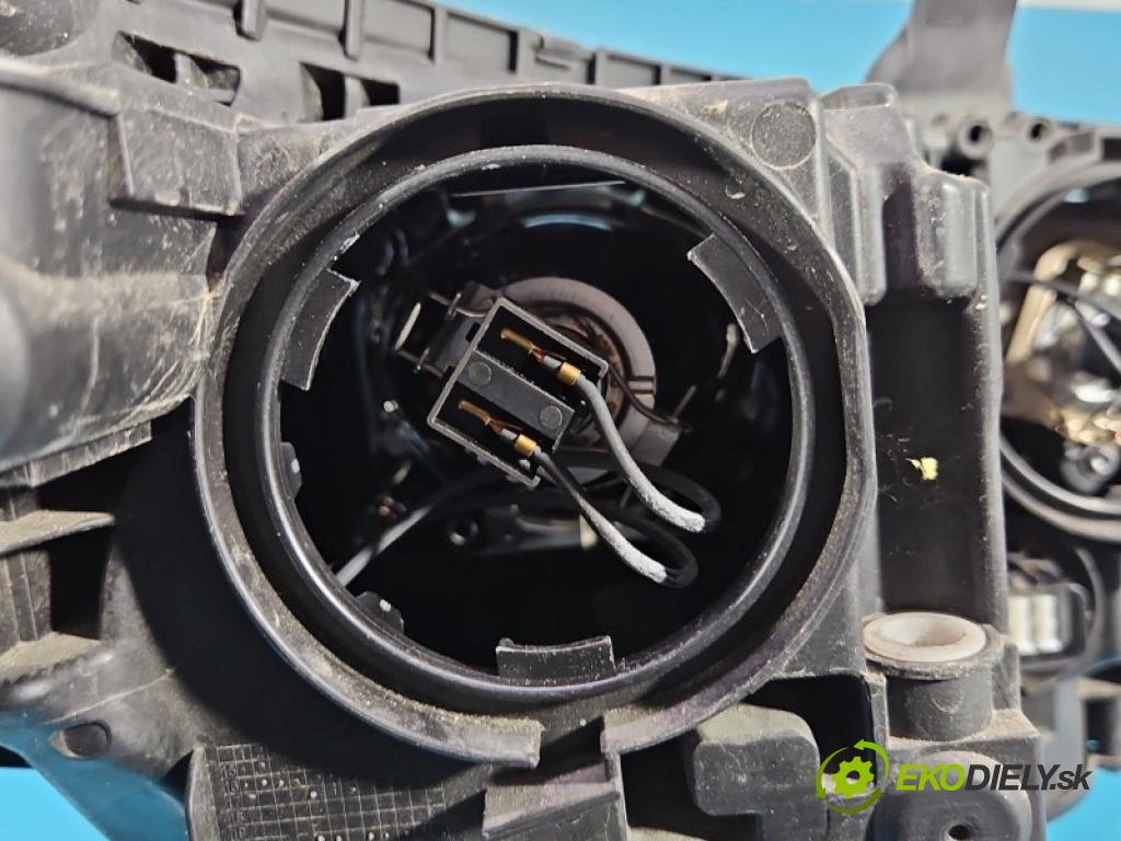 Honda Civic IX 2011-2017 1.8 16V 141 HP manual 104 kW 1798 cm3 5- Reflektor: ľavý 33150-TV0-G416-M1 (Kľučka dverí ostatné)