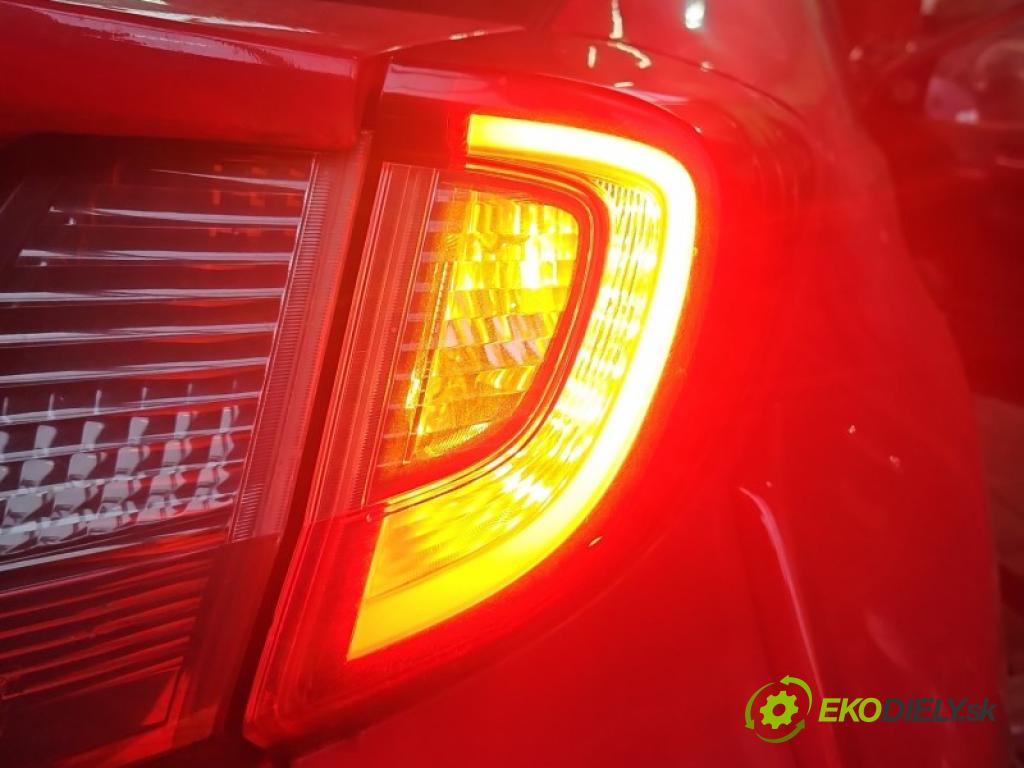 Honda Civic IX 2011-2017 1.8 16V 141 hp manual 104 kW 1798 cm3 5- světlo zadní pravé blatník: 