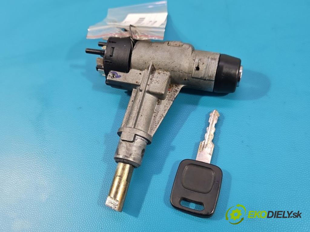 Audi 80 B4 1991-1994 1.9 tdi 90 HP manual 66 kW 1896 cm3 4- Spínačka 893905851D (Spínacia skrinka)