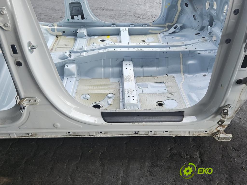 Hyundai Tucson IV 2020- 1.6 CRDI 136 HP automatic 100 kW 1598 cm3 5- Práh: pravý  (Karoséria ostatné)