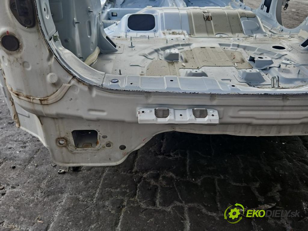 Hyundai Tucson IV 2020- 1.6 CRDI 136 HP automatic 100 kW 1598 cm3 5- pas zadní: