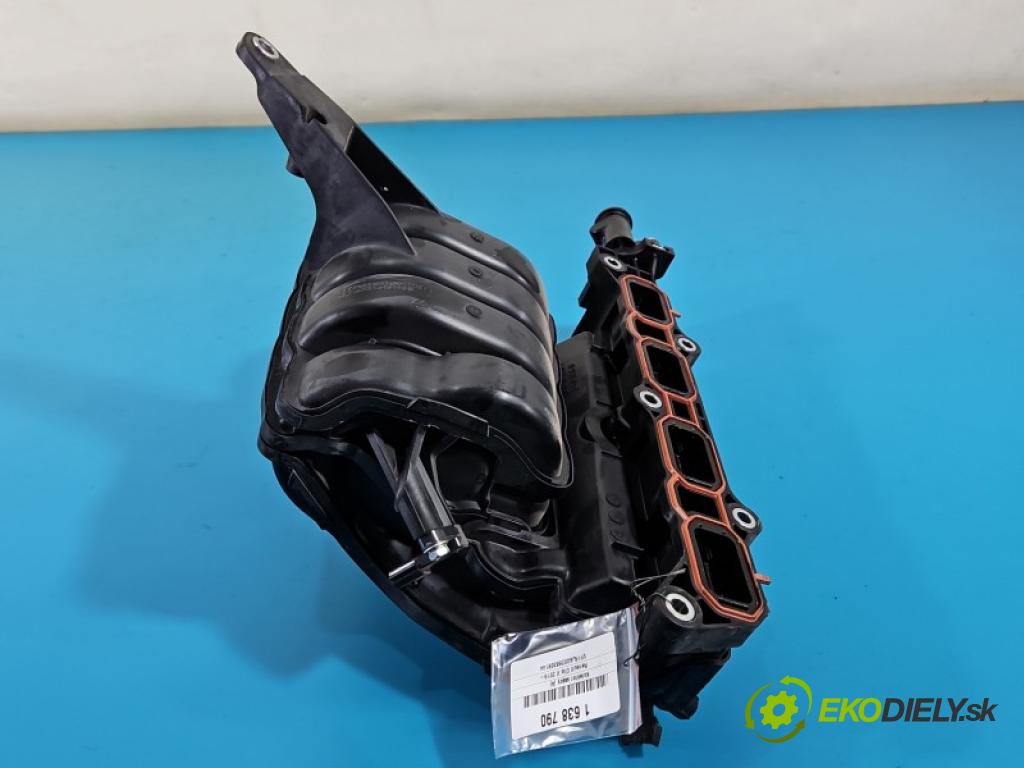 Renault Clio V 2019- 1.6 16v 91 KM automatic 67 kW 1598 cm3 5- zvod nasávací 72467093 (Sacie potrubie)