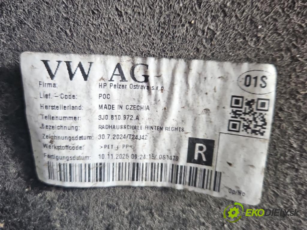 Vw Passat B9 2023- 1.5 TSI 150 HP automatic 110 kW 1498 cm3 5- Blatník: zadné pravé 3J0810972A