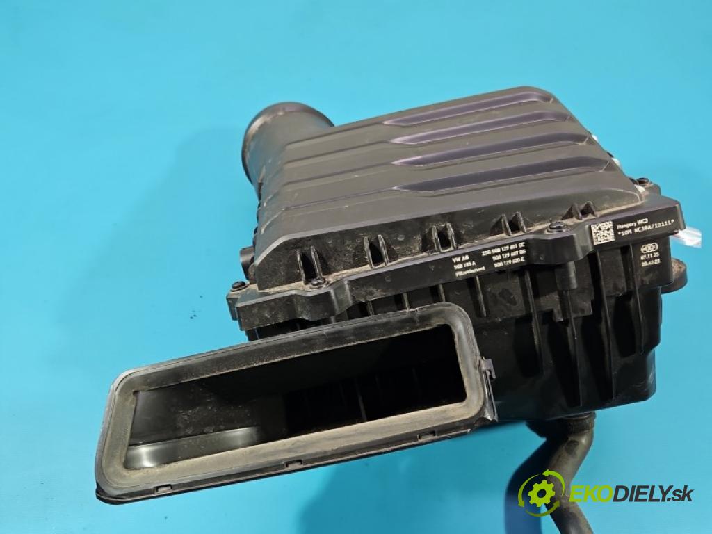 Vw Passat B9 2023- 1.5 TSI 150 HP automatic 110 kW 1498 cm3 5- obal filtra vzduchu 5Q0129601CC (Obal vzduchového filtra)