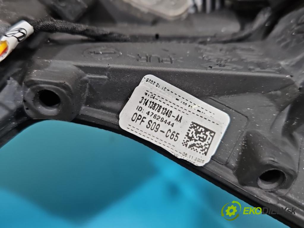 Vw Passat B9 2023- 1.5 TSI 150 HP automatic 110 kW 1498 cm3 5- volant 314138781340AA (Volant)