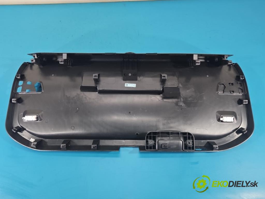 Vw Passat B9 2023- 1.5 TSI 150 HP automatic 110 kW 1498 cm3 5- Čalounictví: kufrové dvere 3J0867977