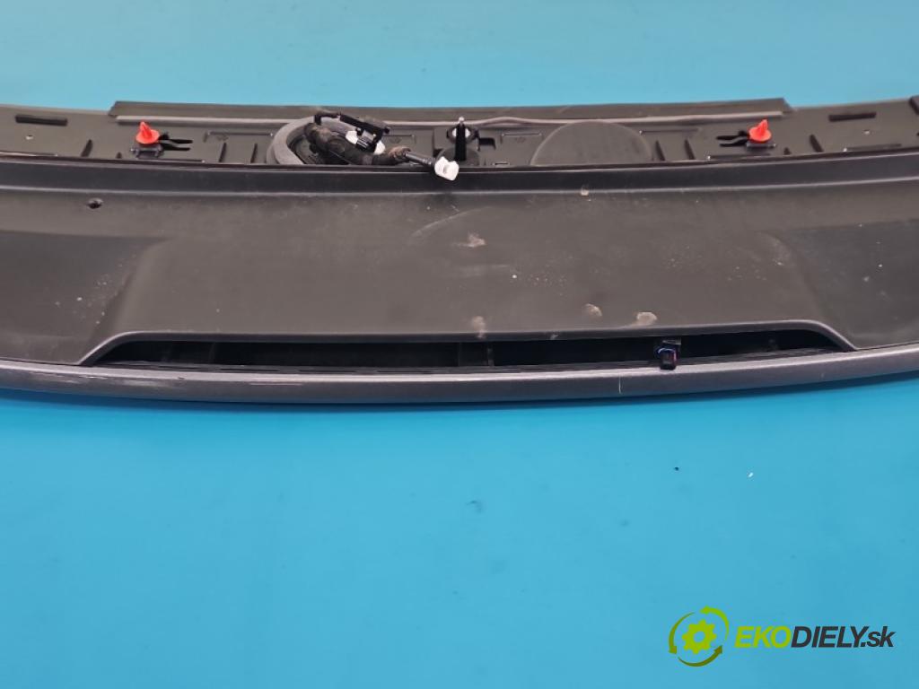 Vw Passat B9 2023- 1.5 TSI 150 hp automatic 110 kW 1498 cm3 5- spoiler 3J0827936 (Spoiler)
