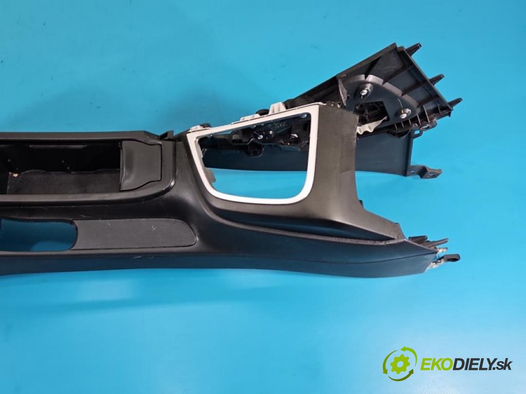 Honda Civic IX 2011-2017 1.8 16V 141 hp manual 104 kW 1798 cm3 5- loketní opěrka 77230-TV1-E01 (Loketní opěrka)