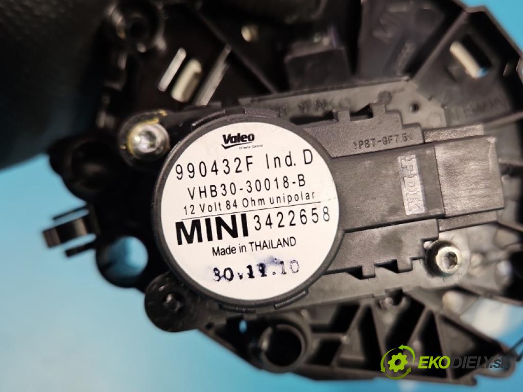 Mini Countryman I 2010-2017 1.6 T 184 hp automatic 135 kW 1598 cm3 5- motorek topení 990432F