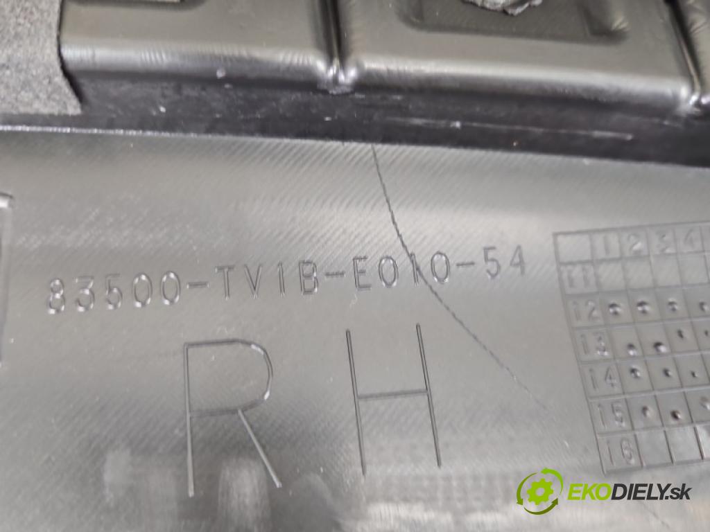 Honda Civic IX 2011-2017 1.8 16V 141 HP manual 104 kW 1798 cm3 5- Čalounictví: dvere predné pravé