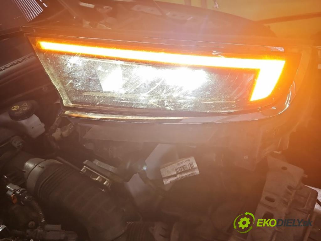 Opel Mokka B 2020- 1.5 cdti 110 HP manual 81 kW 1499 cm3 5- Reflektor: ľavý 9834008280 (Kľučka dverí ostatné)
