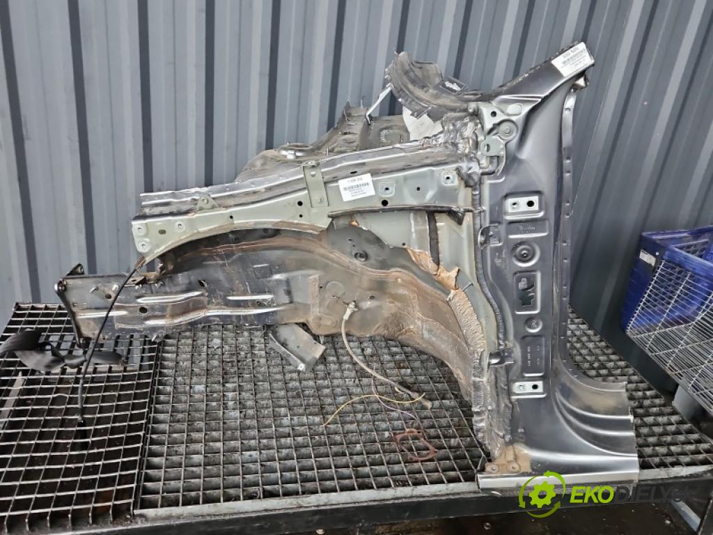Vw Passat B9 2023- 1.5 TSI 150 hp automatic 110 kW 1498 cm3 5- štvrťka levé 