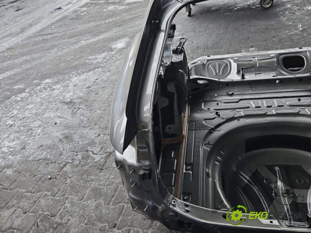 Vw Passat B9 2023- 1.5 TSI 150 hp automatic 110 kW 1498 cm3 5- blatnik zadní levý