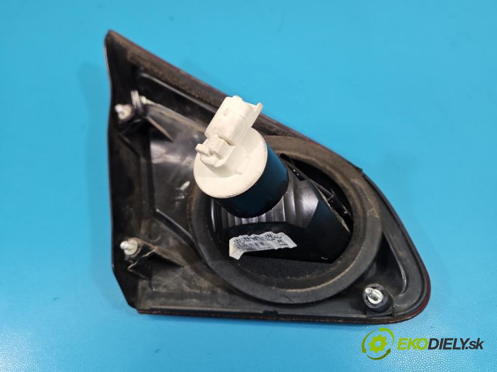 Nissan Qashqai I J10 2006-2013 2.0 16v 141 HP manual 104 kW 1997 cm3 5- svetlo / reflektor zadné pravé kufrové dvere 26554BR01A