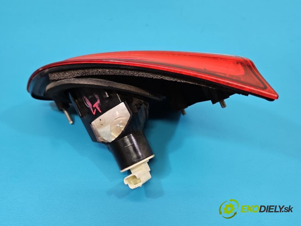 Nissan Qashqai I J10 2006-2013 2.0 16v 141 HP manual 104 kW 1997 cm3 5- svetlo / reflektor zadné ľavé kufrové dvere 26555-BR01A