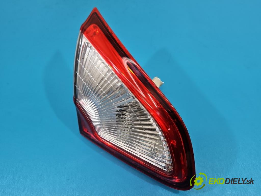 Nissan Qashqai I J10 2006-2013 2.0 16v 141 HP manual 104 kW 1997 cm3 5- svetlo / reflektor zadné ľavé kufrové dvere 26555-BR01A