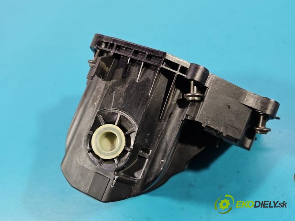 Vw Passat B9 2023- 1.5 TSI 150 HP automatic 110 kW 1498 cm3 5- obal 05E103464G