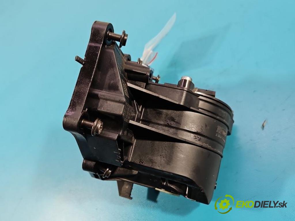 Vw Passat B9 2023- 1.5 TSI 150 HP automatic 110 kW 1498 cm3 5- obal 05E103464G