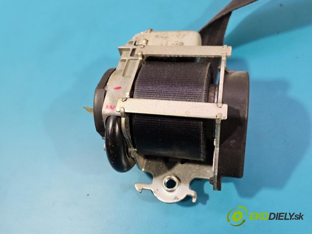 Nissan Qashqai I J10 2006-2013 2.0 16v 141 hp manual 104 kW 1997 cm3 5- stěna bezpečnost přední pravý 86884-JD00A