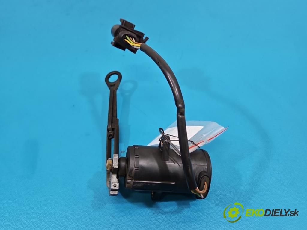 Audi A4 B5 1994-2001 1.9 tdi 110 HP manual 81 kW 1896 cm3 5- pedal plyn potenciometr: 0205001032