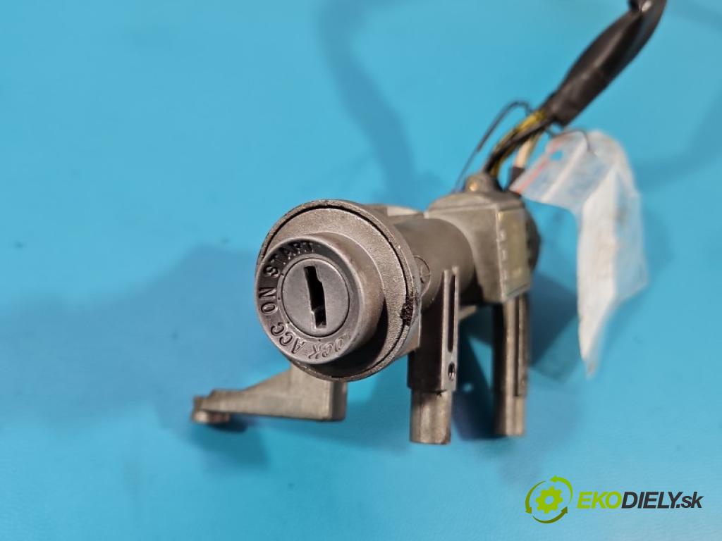 Daewoo Tico 0.8 karburátor: 41 HP manual 30 kW 796 cm3 5- Spínačka  (Spínacia skrinka)