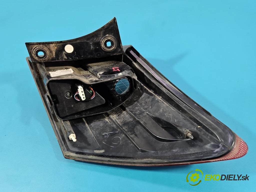 Nissan Qashqai I J10 2006-2013 2.0 16v 141 hp manual 104 kW 1997 cm3 5- světlo zadní levé blatník: