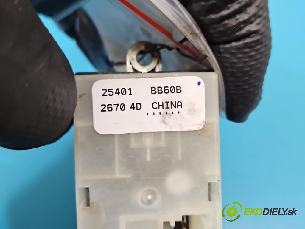 Nissan Qashqai I J10 2006-2013 2.0 16v 141 HP manual 104 kW 1997 cm3 5- prepínač okien spätných zrkadiel 25401BB60B