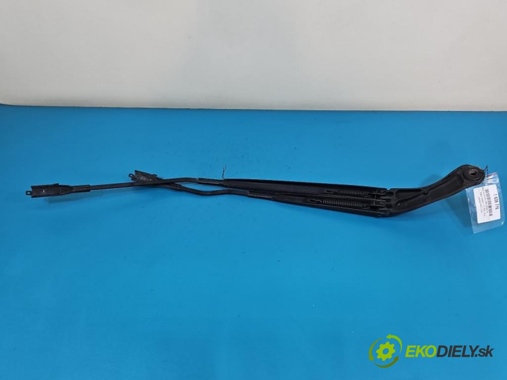 Nissan Qashqai I J10 2006-2013 2.0 16v 141 HP manual 104 kW 1997 cm3 5- rameno stieračov predné komplet 80017567