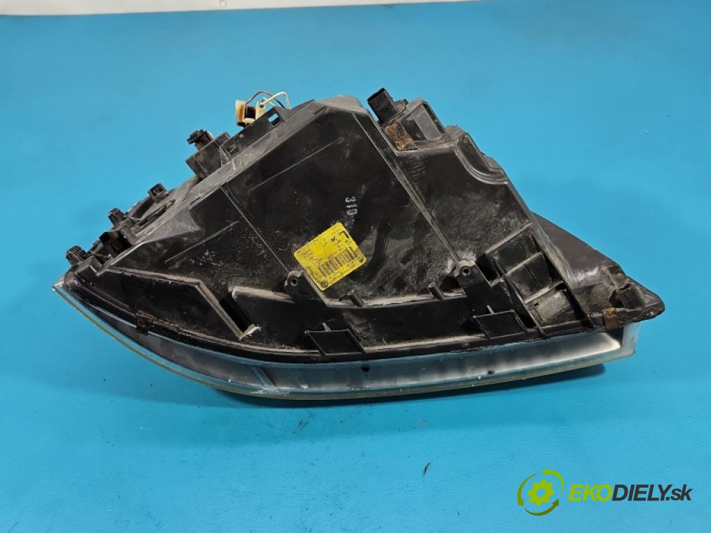 Vw Transporter T5 2003-2015 1.9 tdi 105 HP manual 77 kW 1896 cm3 5- Reflektor: ľavý 0301191301 (Kľučka dverí ostatné)