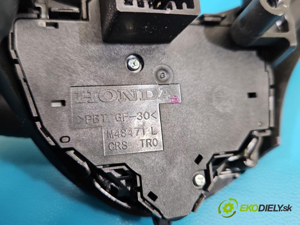 Honda Civic IX 2011-2017 1.8 16V 141 HP manual 104 kW 1798 cm3 5- prepínač multifunkční: řízení:  (Prepínacie páčky pod volantom)