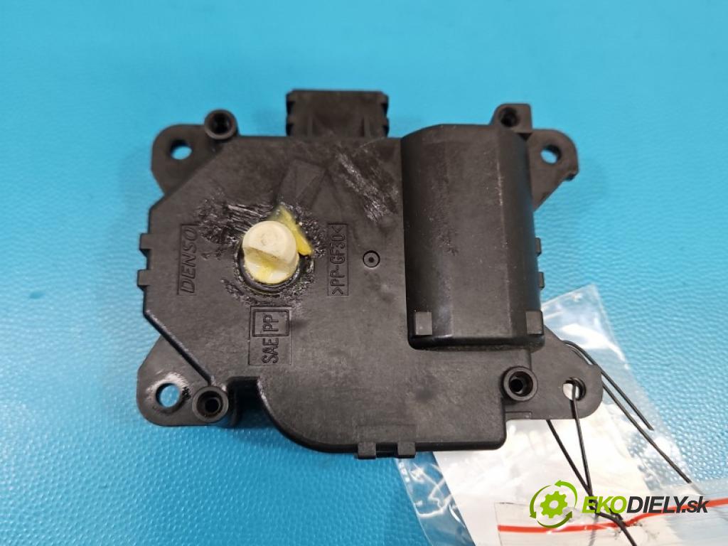 Honda Civic IX 2011-2017 1.8 16V 141 HP manual 104 kW 1798 cm3 5- motor: kúrenia 113800-3450