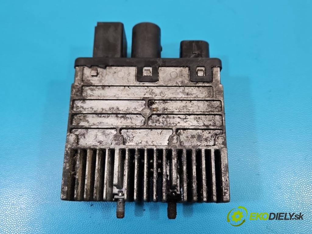 Vw Transporter T5 2003-2015 1.9 tdi 105 HP manual 77 kW 1896 cm3 5- Relé: ventilátoru 3B0919506