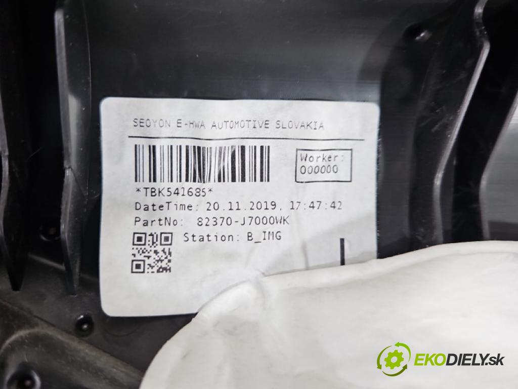 Kia Ceed III 2018- 1.6 CRDI 136 HP manual 100 kW 1598 cm3 5- Čalounictví: dvere predné ľavé 82332-J7000