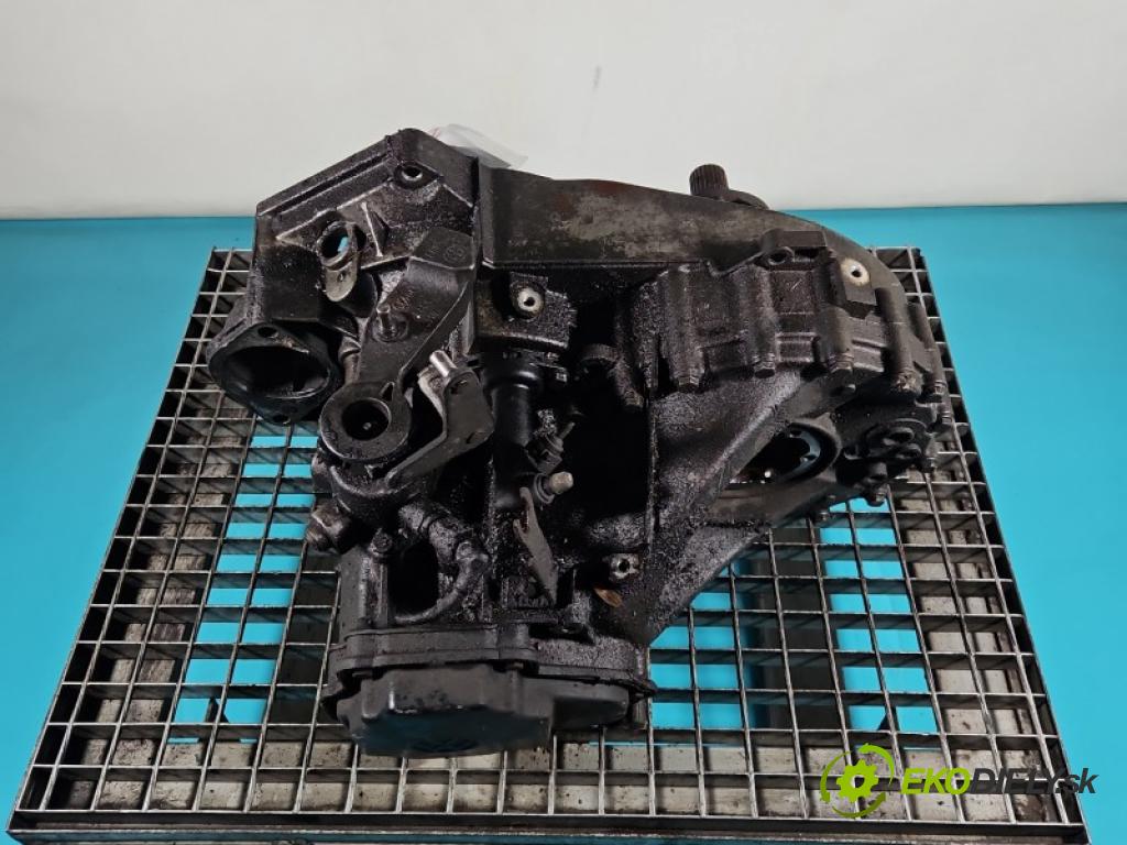 Vw Transporter T5 2003-2015 1.9 tdi 105 hp manual 77 kW 1896 cm3 5- převodovka stupňová manual FJL