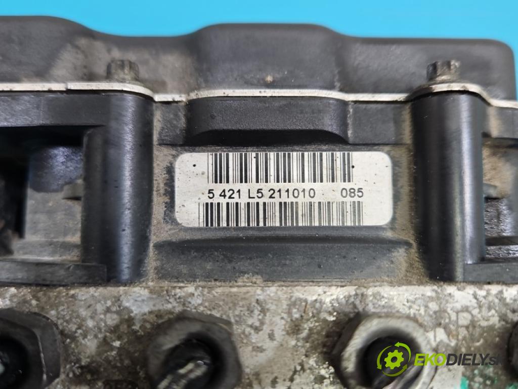 Nissan Qashqai I J10 2006-2013 2.0 16v 141 HP manual 104 kW 1997 cm3 5- čerpadlo abs 0265951743 (Pumpa ABS)