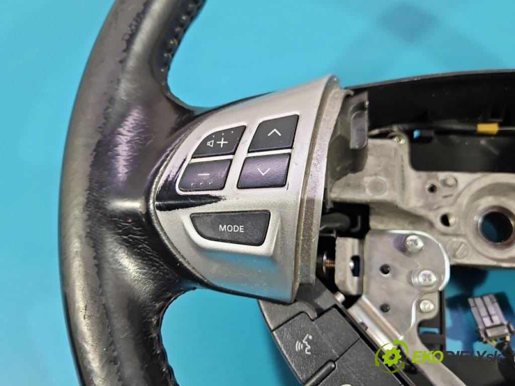 Mitsubishi Outlander II 2006-2013 2.0 DI-D 140 hp manual 103 kW 1968 cm3 5- volant  (Volant)