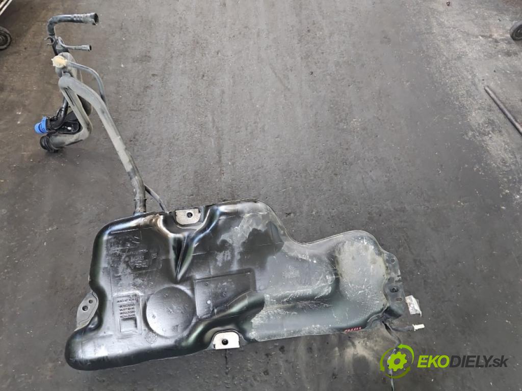 Opel Mokka B 2020- 1.5 cdti 110 hp manual 81 kW 1499 cm3 5- Nádrž: paliva 9823229580 (Palivová nádrž)